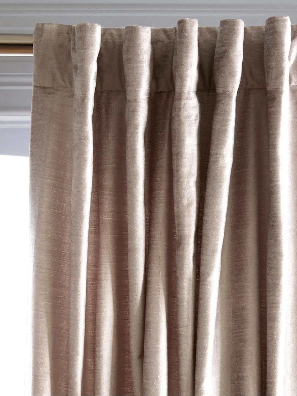NWT QUINCE Set Of 2 48x108 Luster Velvet Curtains Silver 8920